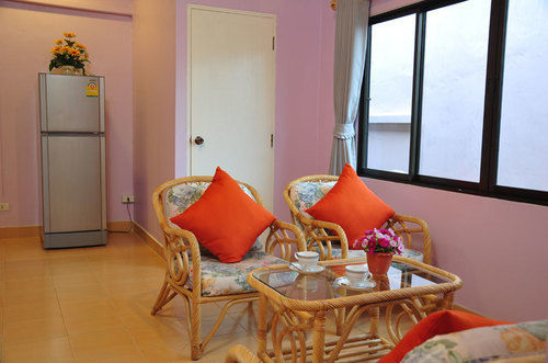 Tj Guesthouse Pattaya Exteriér fotografie